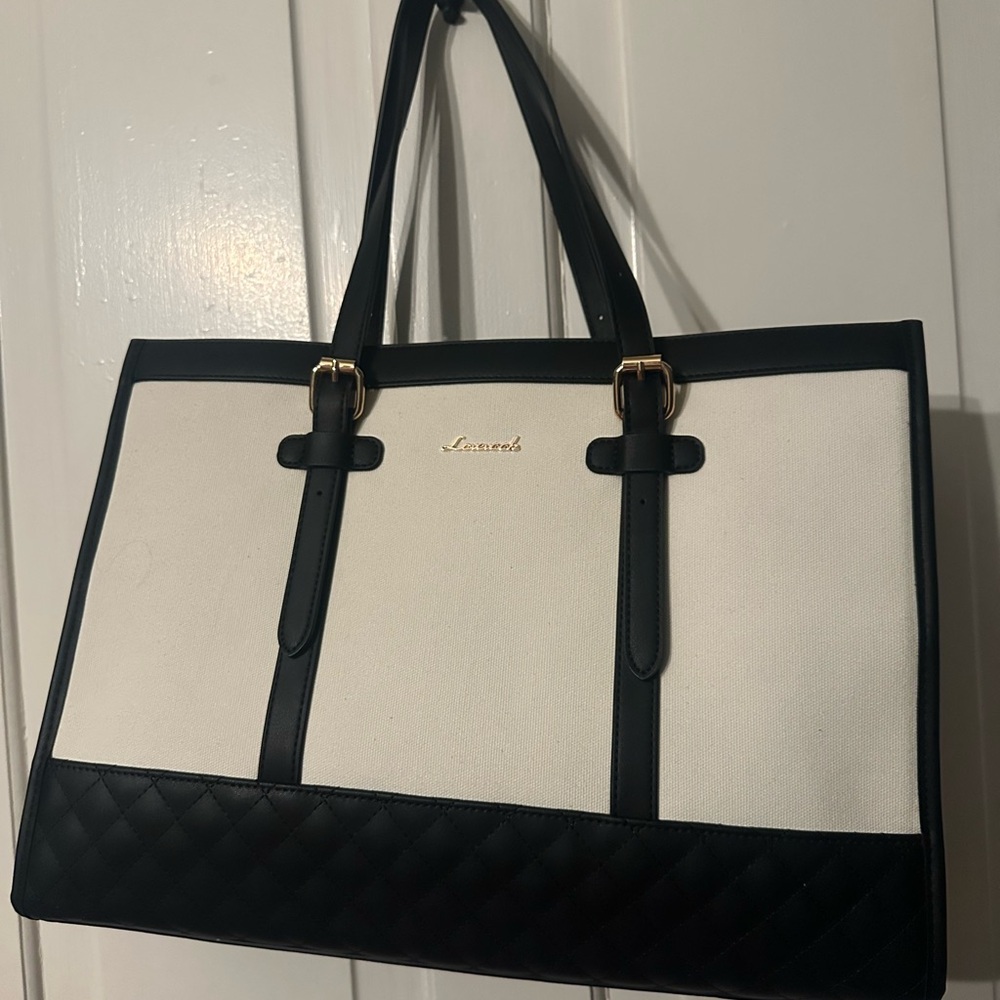 Lovevook Black and White Classic Tote Bag